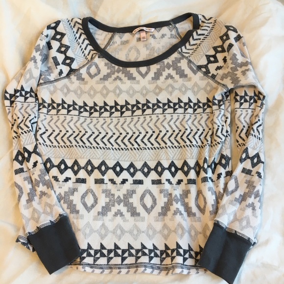 Victoria's Secret Geometric Fireside Waffle Top, XS - Picture 4 of 10